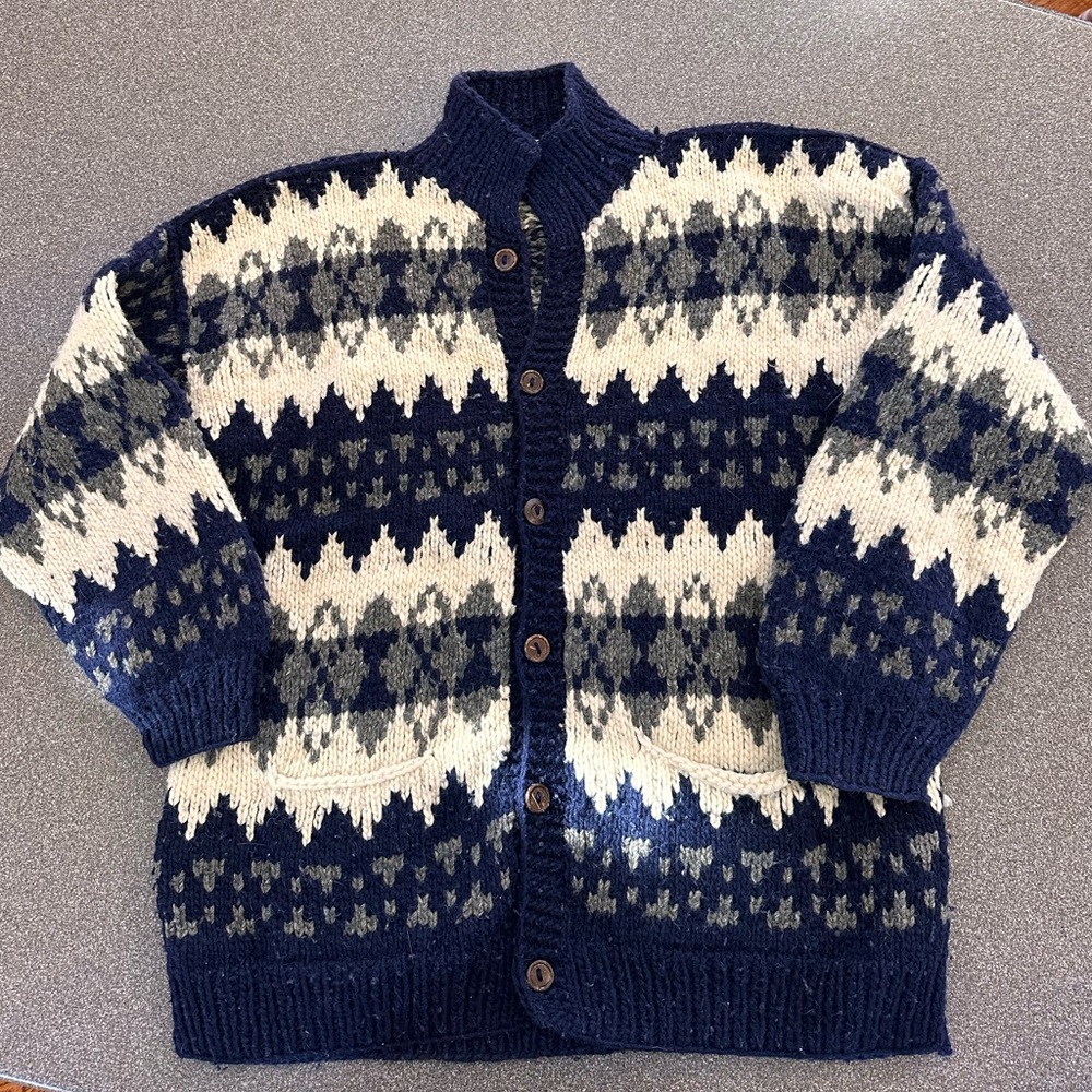 C.C.H. Imports 100% Virgin Wool Handmade Ecuador Chunky Knit Mock Neck Cardigan